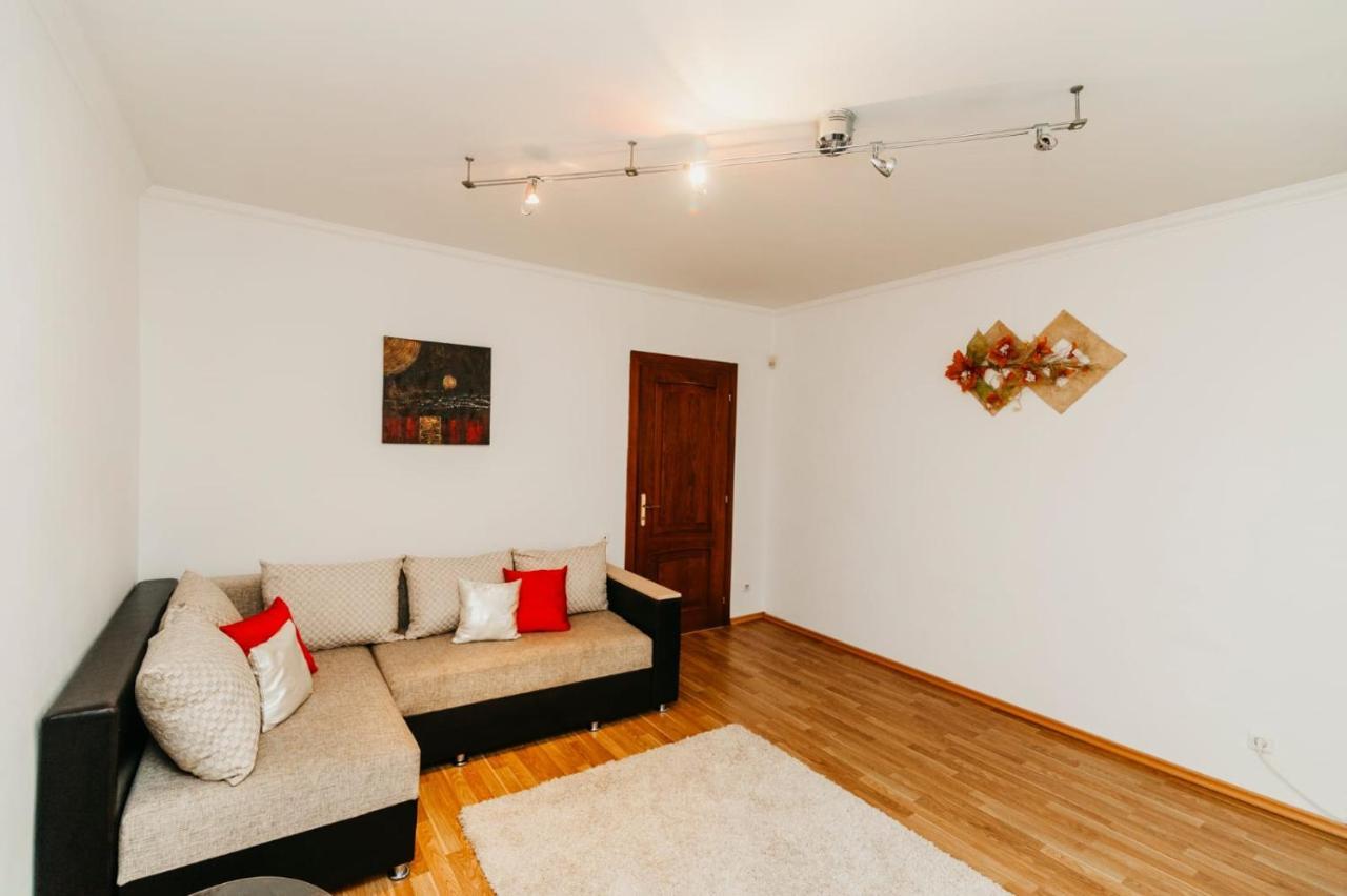 Stefan cel Mare Apartment Chisinau Exterior foto