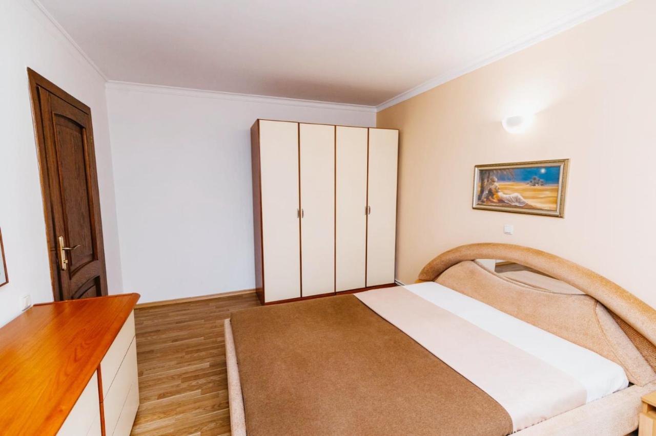 Stefan cel Mare Apartment Chisinau Exterior foto